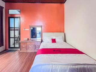 RedDoorz Syariah near Suncity Mall Sidoarjo 2 - Sidoarjo - 5