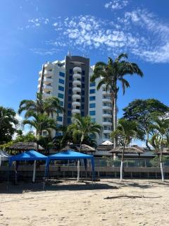 Penthouse frente al mar - Tonsupa - 0