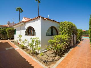 Bungalow in Gran Canaria near Yumbo Center - 5