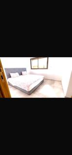 Slim house - - 6