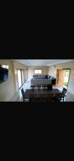 Slim house - - 2