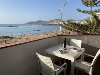 Stylish Coastal Retreat with Sea Views - Las Palmas de Gran Canaria - 6