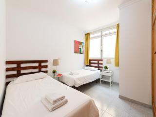 3-Bed House by the Ocean - Las Palmas de Gran Canaria - 8