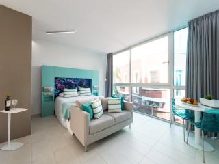 Apartment in Las Palmas near Playa Las Canteras - Las Palmas - 0