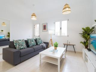 Apartment in Las Palmas near Las Canteras Beach - 2