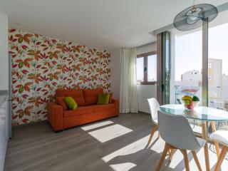 Beachfront House in Telde near Playa Melenara - Telde - 3