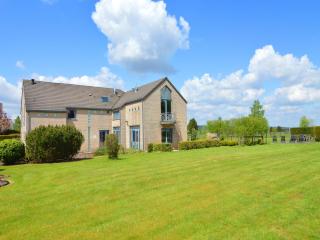 Delightful Villa in Sourbrodt with Swimming Pool, Terrace - Waimes - 2