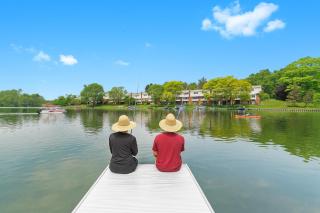New! Private Lakefront Retreat 3BR 2BA Game Room - - 3