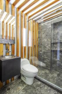 6 bedroom and Jacuzzi 1 block from LLeras P6 - Medellín - 8