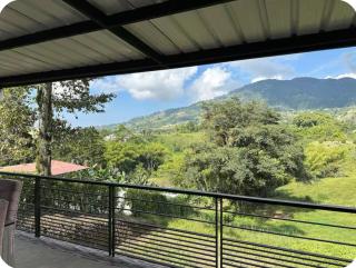 Casa con Terraza y Vista Espectacular a la Naturaleza - Dosquebradas - 4