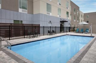 TownePlace Suites by Marriott Jacksonville Mayport - 8