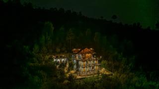sharan stay - 1