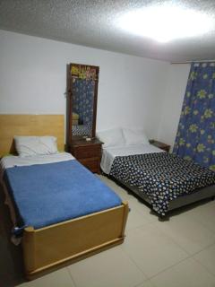 HABITACION CERCA AL AEROPUERTO - Pereira - 2