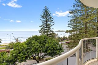Zanzibar 404, Sensational 2 Bedroom Oceanview Apartment - Mooloolaba - 9