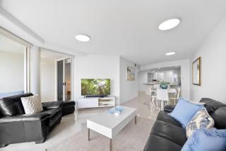 Zanzibar 404, Sensational 2 Bedroom Oceanview Apartment - Mooloolaba - 5