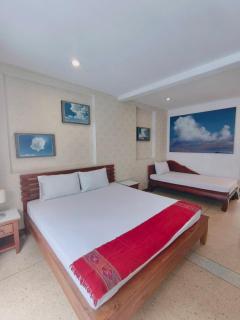 Cloud no 3 Serene Oasis King Bed in BKK Heart - 8