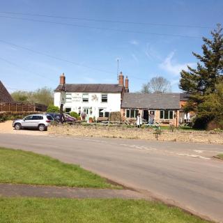 Hops and the Vines - Shipston-on-Stour - 3