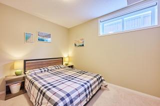 sweet home - Calgary - 2