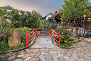 Villa sân vườn Thạch Thất Nhà Ba Gian - Nam Giao - 1