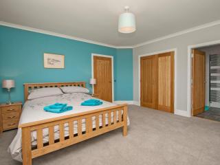Quarter Acre House - 1