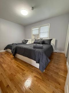 Modern 3BR Spacious & Bright - 5