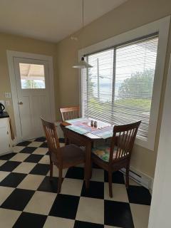 Sweet Home Alert Bay - 7