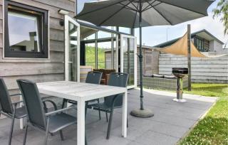 Cozy Home In Sint-Annaland With Wifi - 9