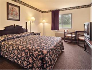 Super 8 by Wyndham Heath/Newark - Heath - 9