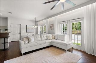 4 Bedrooms 3 Bathrooms Lucaya 19-104 Lv - 8