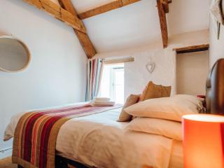 Dovecotes - Uk6726 - Lydstep - 5