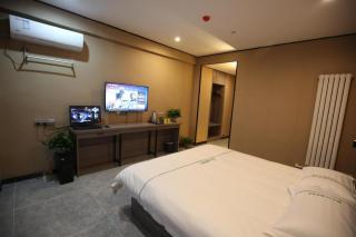 City 118 Selected Hotel Tengzhou Railway Station - Zaozhuang - 1