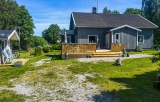 Nice Home In Strömstad With Wifi - 1