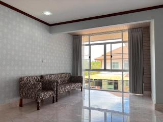 Elegant Getaway House in Hatyai - 2