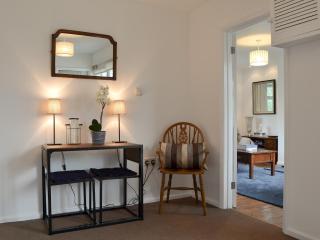 Sea Breezes - Totland - 6