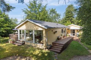 Renovated Gem With View And Sunny Terraces - Hemmet - 0