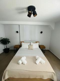 Loftie II - Kavala - 3
