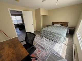 Private Room E by UW - Seattle - 6