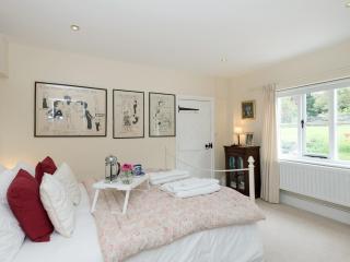 Church Cottage - Islip - 3