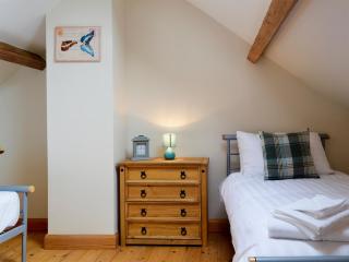 Yr Hen Feudy - Valley - 2