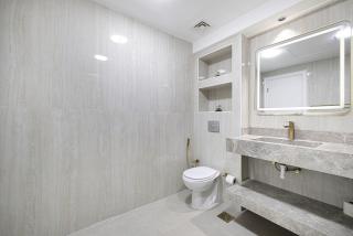 Best Marina view 2 BHK with Sky Light Mesk 2007 - 6