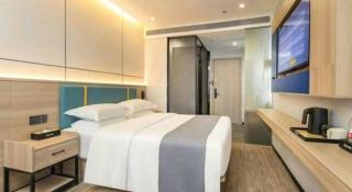 GreenTree Alliance Yichun Fengcheng Jianyi Avenue Hotel - Fengcheng - 1