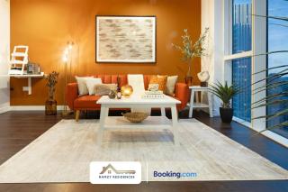 2BR Luxury London Skyview 2min from tube station - Londra - 0