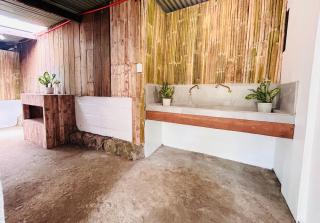 Mountain River Lodge Room in Daraitan Tanay Rizal Philippines - 5