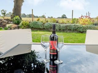 Stackyard Cottage - Felmingham - 0
