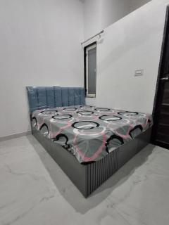 Hotel Diamond Place - Jāmb - 2