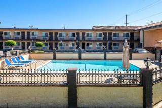 Sea Rock Inn - Los Angeles - 4