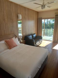 The Original Bel-Air Motel - Port Macquarie - 9