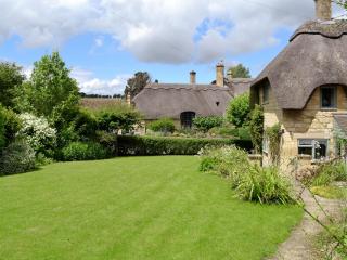 Rose Cottage - 1