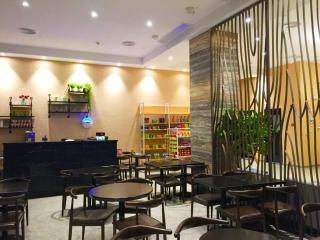 Landmark Hotel - 1