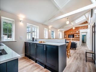 The Potting Shed - 2